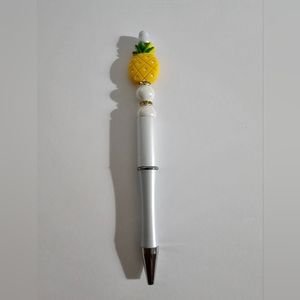 Pineapple pen